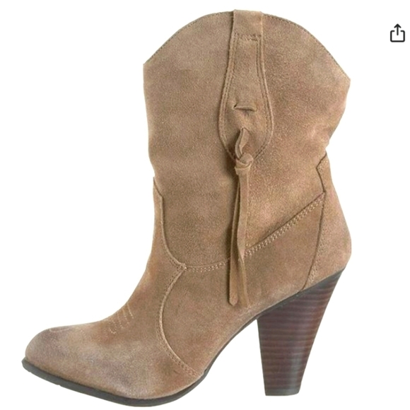DV Dolce Vita Women's POKIE western heeled boot 6.5 - Picture 1 of 15